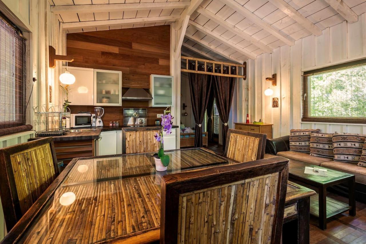 Вилла Le Petit Coin De Paradis Лакано Экстерьер фото
